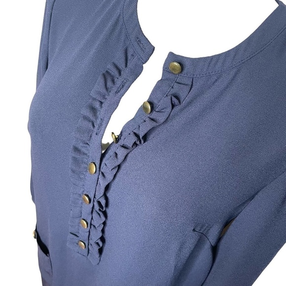 Blue H&M Navy dress with gold buttons 🤍 - Picture 3 of 9